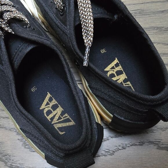 Zara Toecap Contrast Chunky Low Profile Gum Sole Trainers in Black - Picture 13 of 13